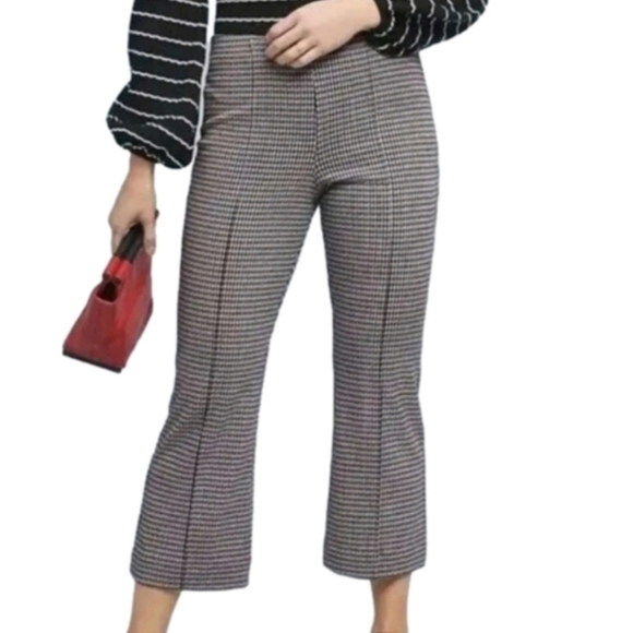 Cartonnier Pants - Cartonnier by Anthropologie Houndstooth Elastic Waist Kick Flare Crop Pa…